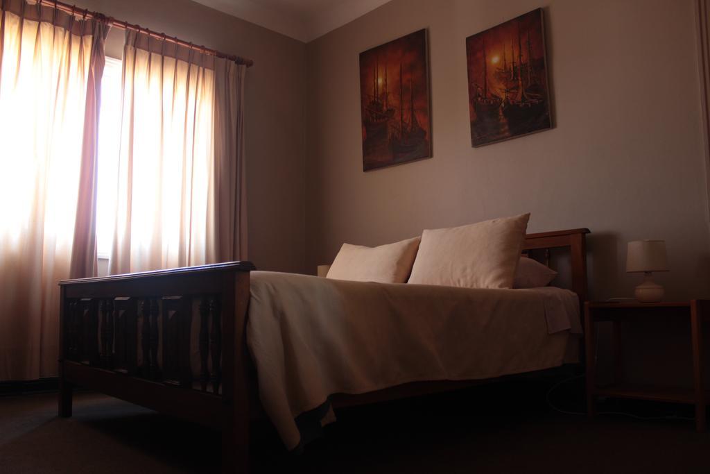 Alhambra Hotel San Antonio  Cameră foto